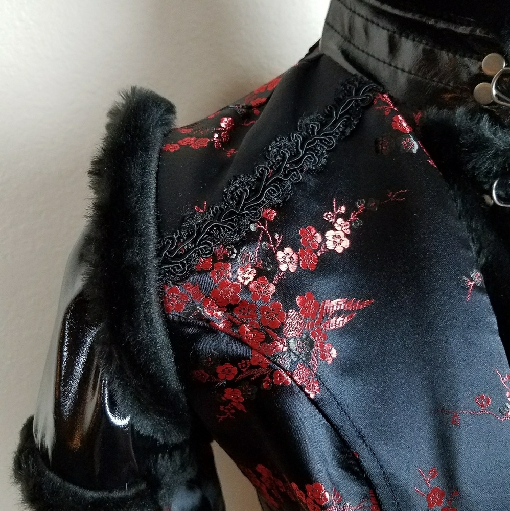 Lip Service Evil To The Touch Jacket Asian Print - Picture 7 of 8